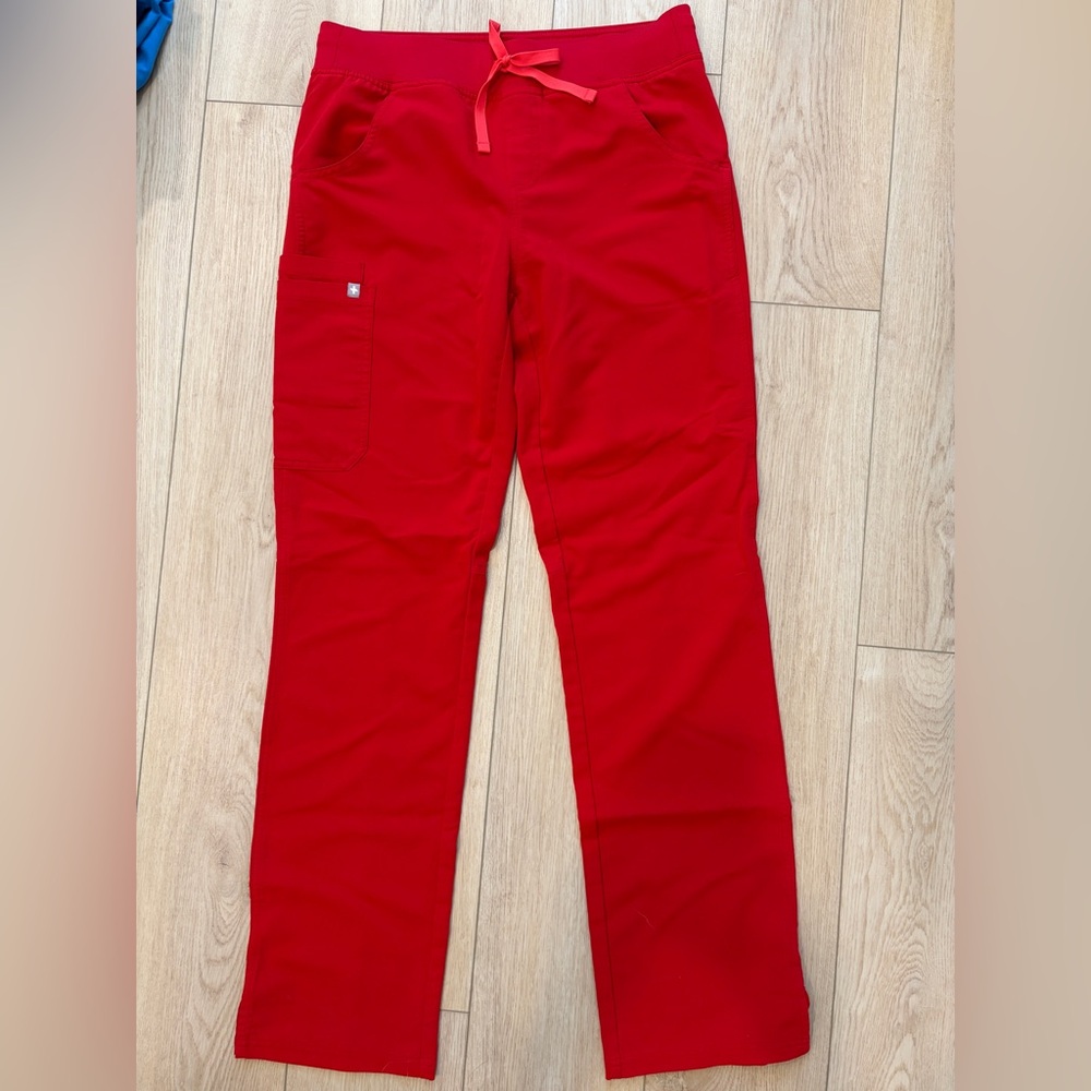Figs Kade Tall Cargo Scrub Pants